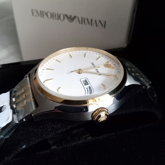 Emporio Armani Zeta AR11034 White Dial Gold Tone Bezel Metal Bracelet Mens Watch - Picture 5 of 15